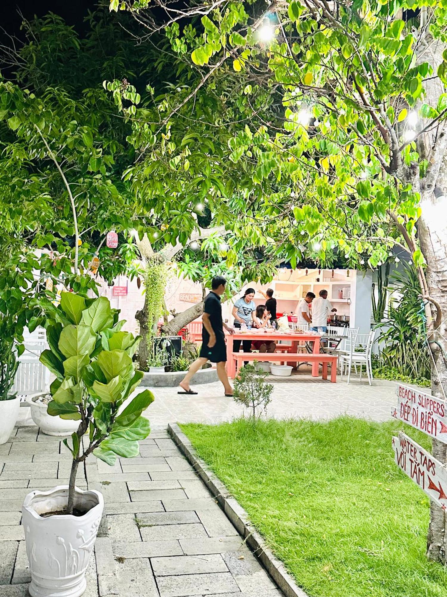 Moonbeam Homestay & Mini-Resort Mui Ne Фан Тиет Екстериор снимка